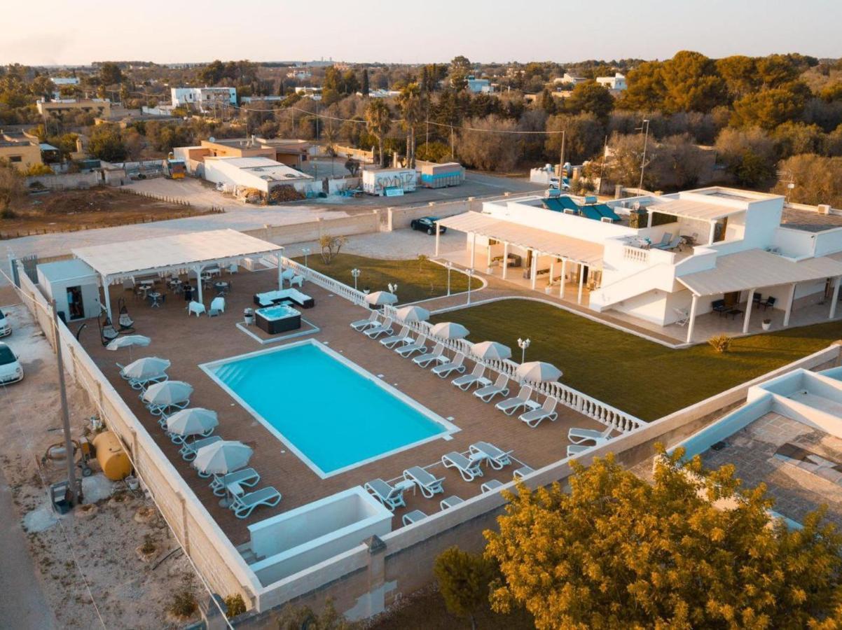 La Palazzina Bed & Breakfast Porto Cesareo Exterior photo