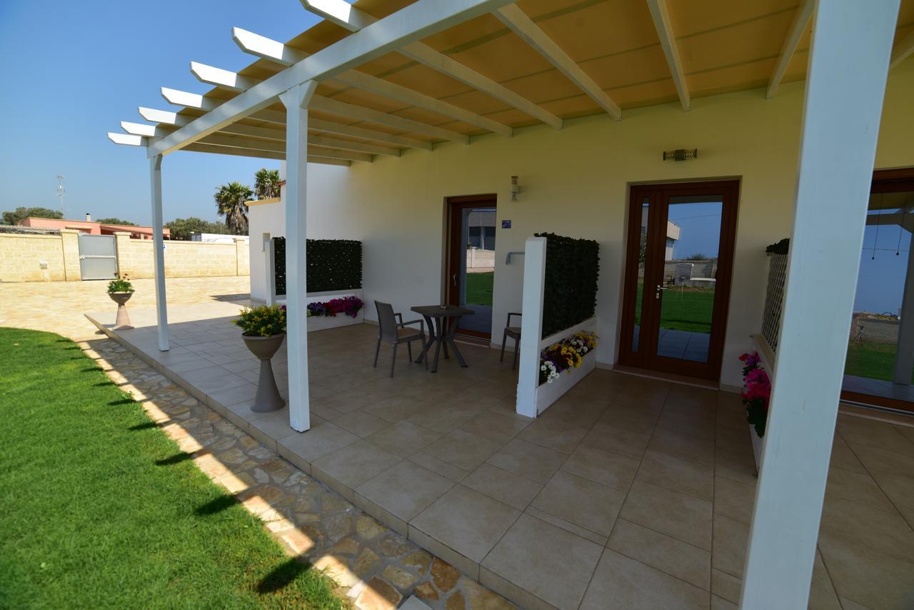 La Palazzina Bed & Breakfast Porto Cesareo Exterior photo
